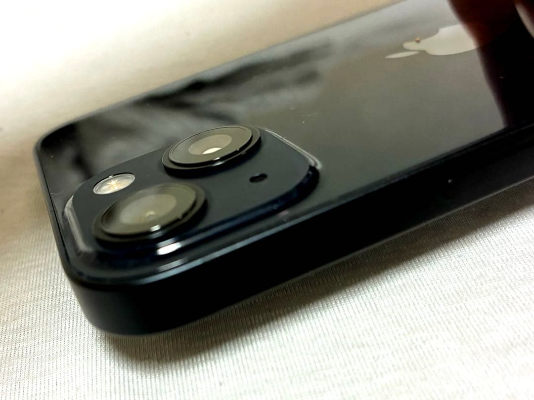 ⚫︎なお⚫︎ Apple iPhone 13 ミッドナイト 本体