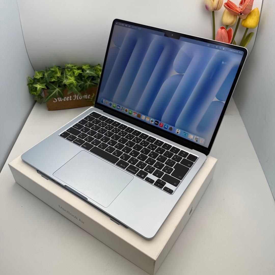 【ほぼ新品】MacBook Air M4 14インチ 2025 16 / 256