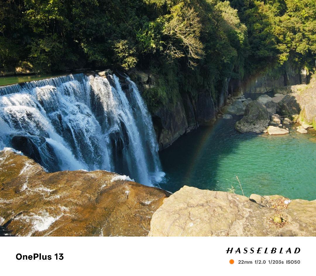 美品 グローバル版 OnePlus13 12GB/256GB