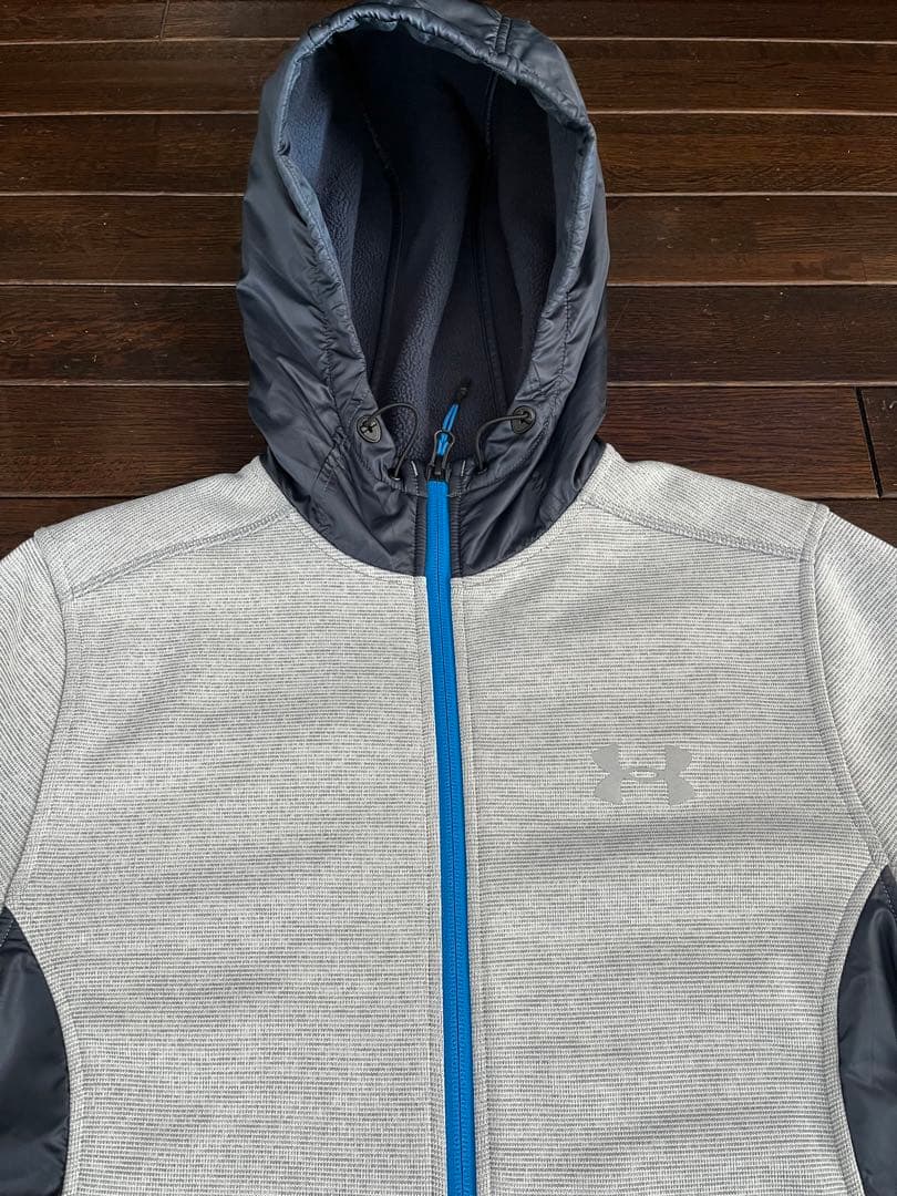 アンダーアーマーUNDER ARMOUR トレーニングウェア 上下2点セット