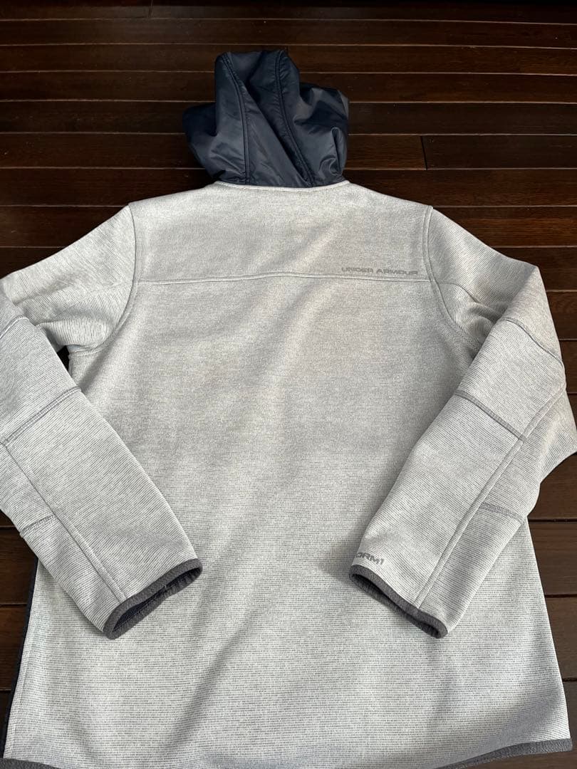 アンダーアーマーUNDER ARMOUR トレーニングウェア 上下2点セット