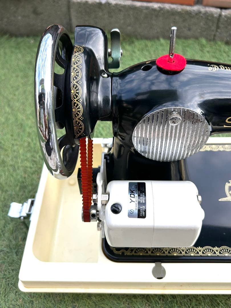SINGER シンガー　縫えるアンティークミシン　モーター付き