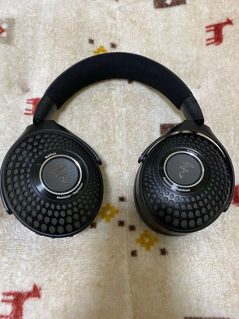 ヘッドホン Focal Bathys