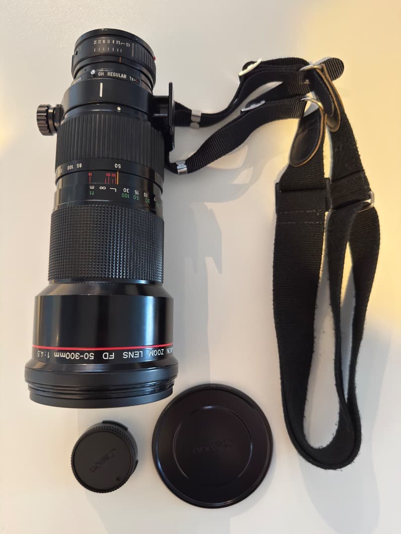 Canon FD 50-300mm f/4.5 L レンズ