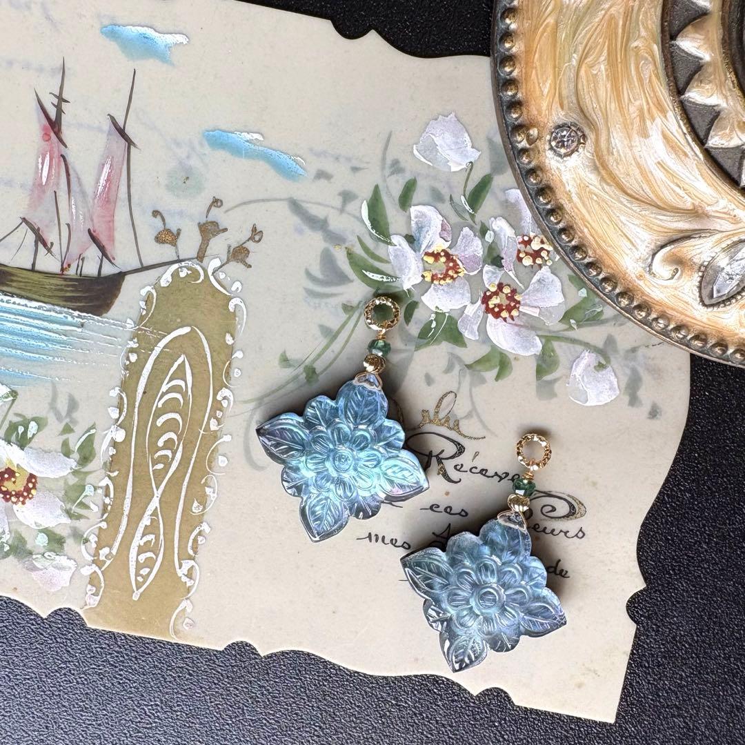 《RiSaO＊様》ブラックオニキス&MOPフラワーカービング＊チャーム