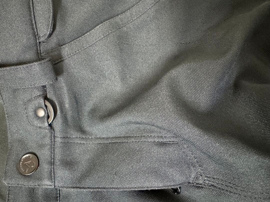 VOLCOM スノーボードウェア ジャケット（GORE-TEX）とパンツセット