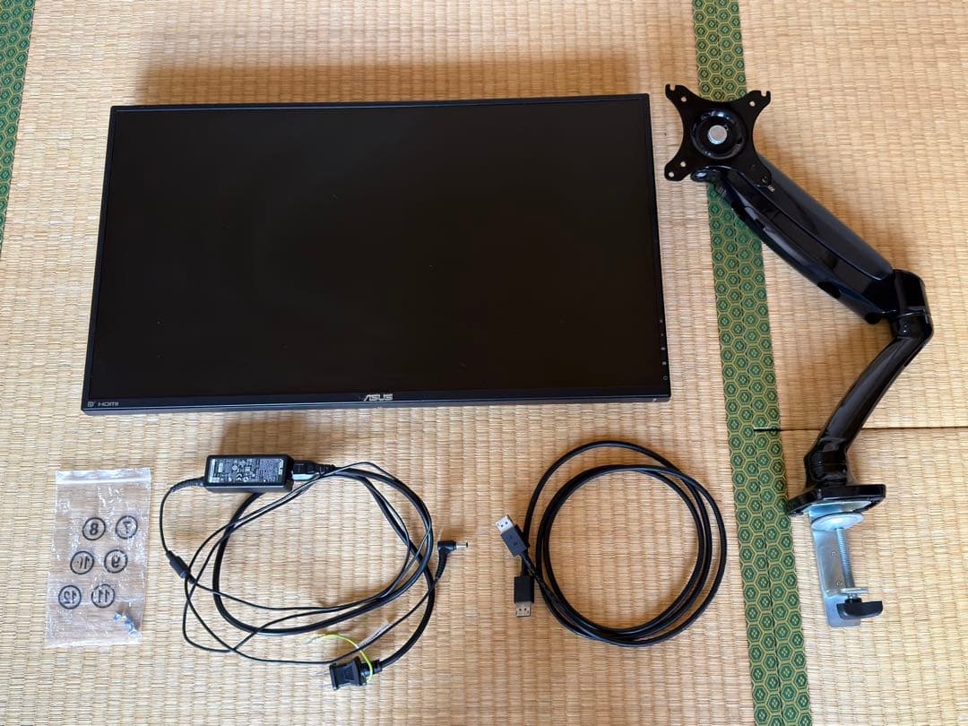 ASUS VG278Q(ガススプリング式モニターアーム付)