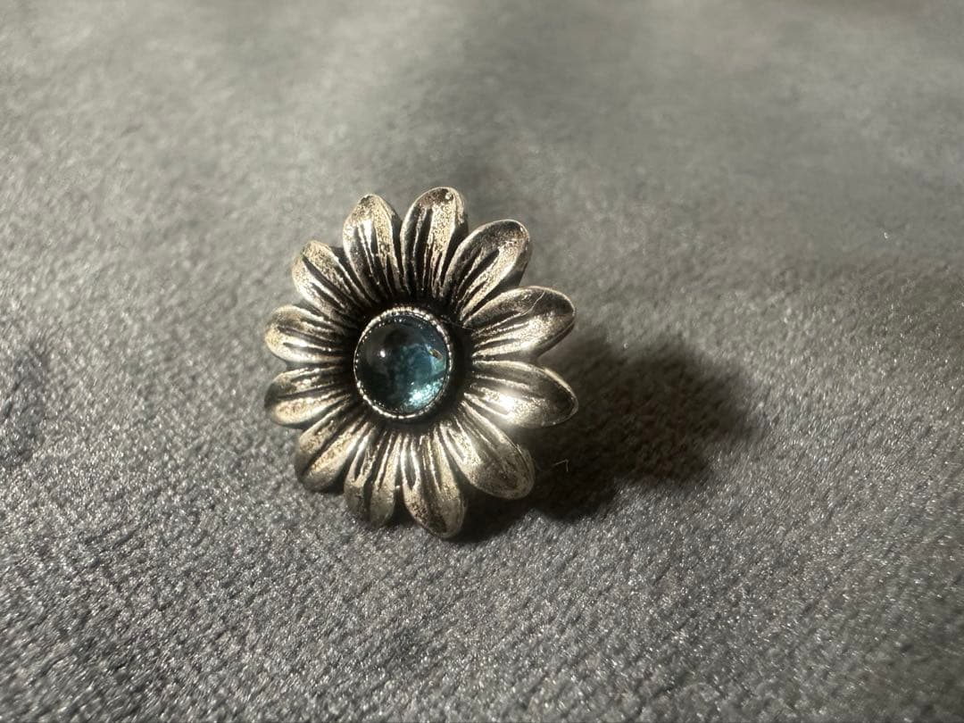 IY GUCCI ピアス　片耳　傷汚れあり　中古　箱無し