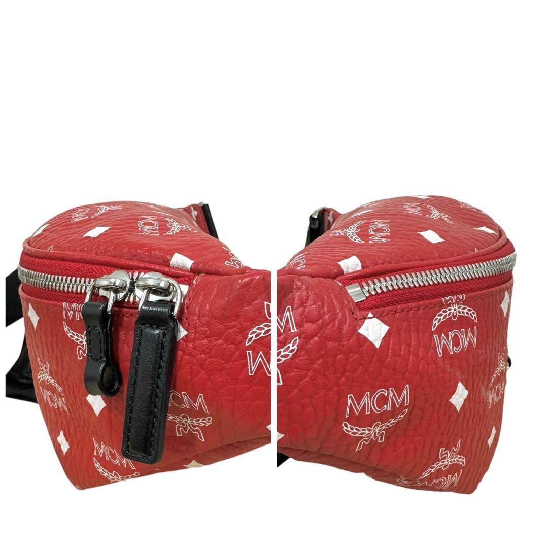 エムシーエム　ウエストポーチ　ボディバッグ　レッド　斜め掛け　2way　総柄