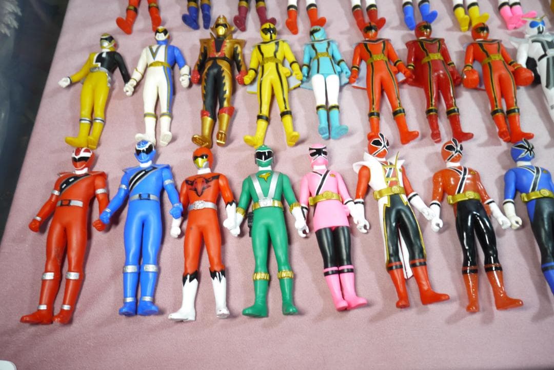 スーパー戦隊シリーズ　ソフビヒーロー　など　67体