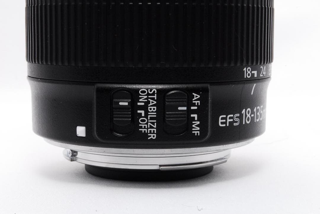 mitsu ✨万能レンズ✨ Canon EF-S 18-135mm F3.