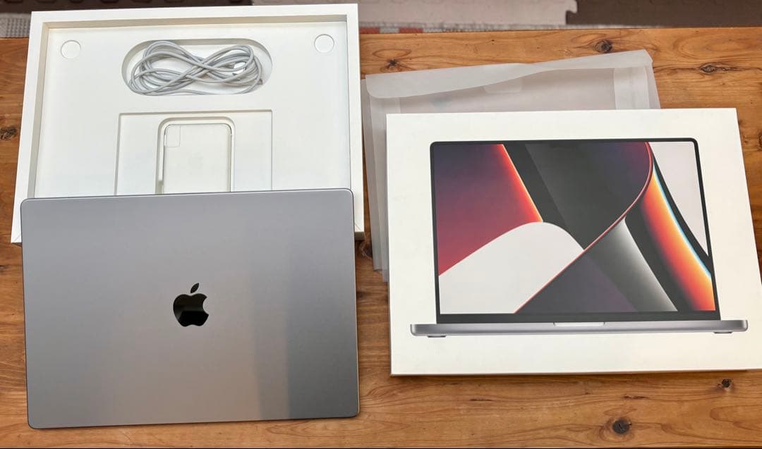 美品　M1 MacBook Pro 16インチ 2021