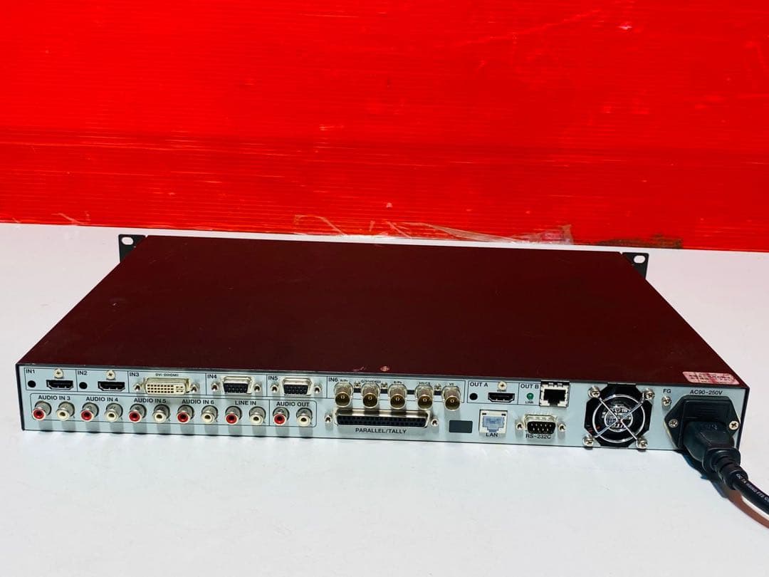 IDK デジタルマルチスイッチャー MSD-601 スキャンコンバータ