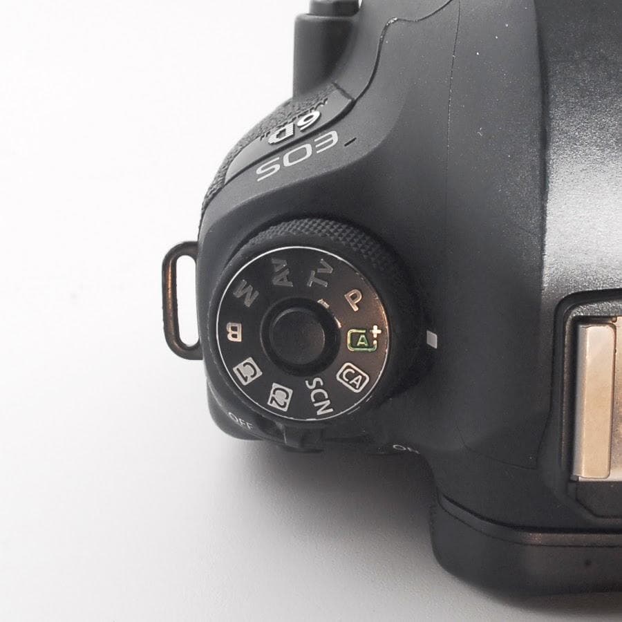 Canon EOS 6D mark II✨ダブルズームキット　一眼レフカメラ