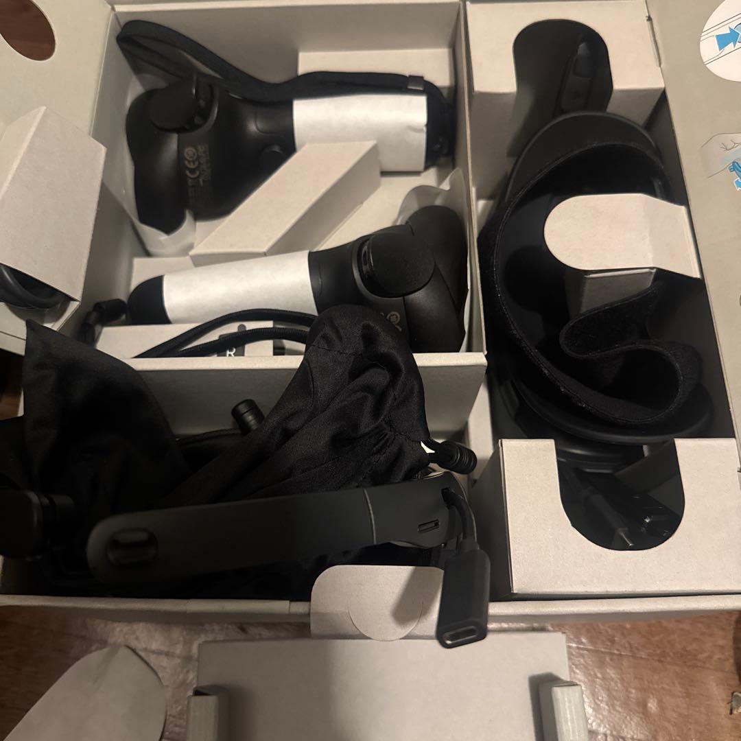 VIVE XR ELITE フェイストラッカー付き