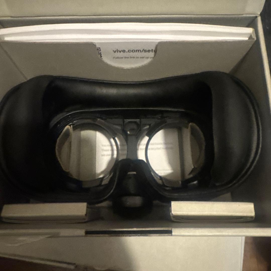 VIVE XR ELITE フェイストラッカー付き