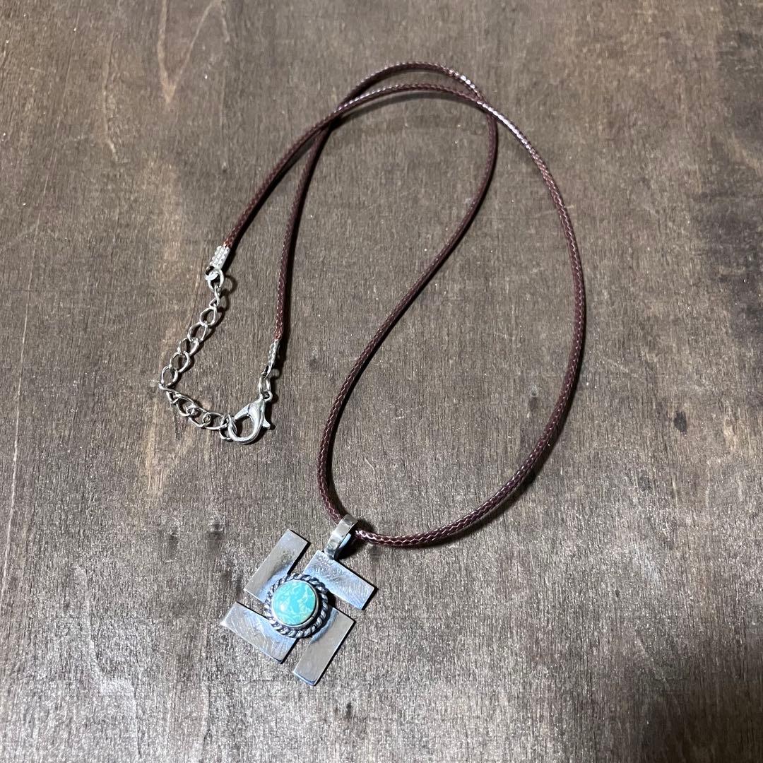 ロイストン　ターコイズ　スワティカ　シルバー　ネックレス#インディアンジュエリー