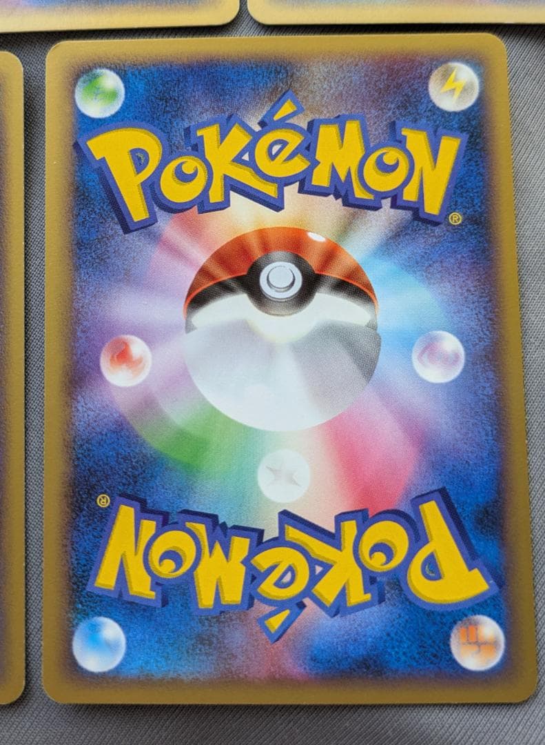 Utah 様 おまとめ出品 カード12枚 リストバンド2個 パック2枚