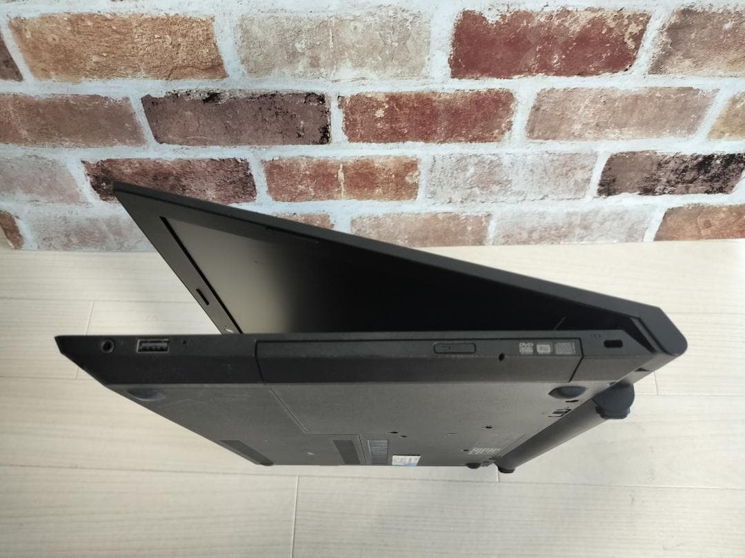 ■送料込■Western Digital社製ストレージ搭載！レノボのノートPC！