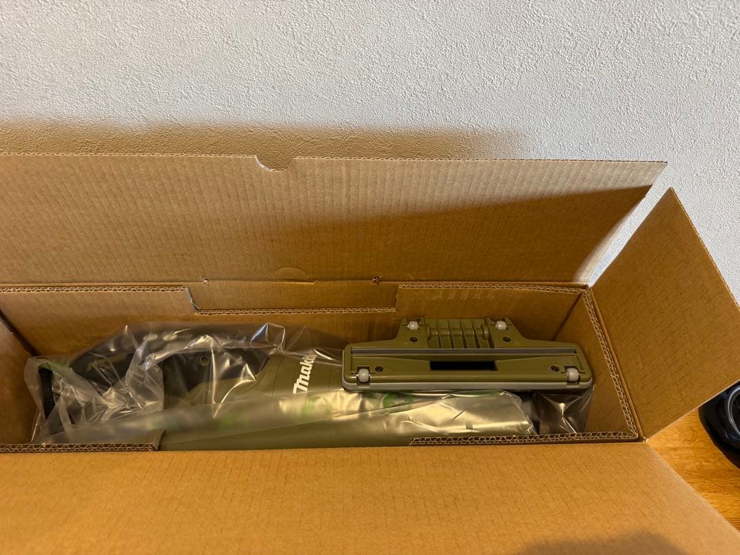 マキタ 40V ワンタッチ式スティッククリーナー CL003GZ0 オリーブ