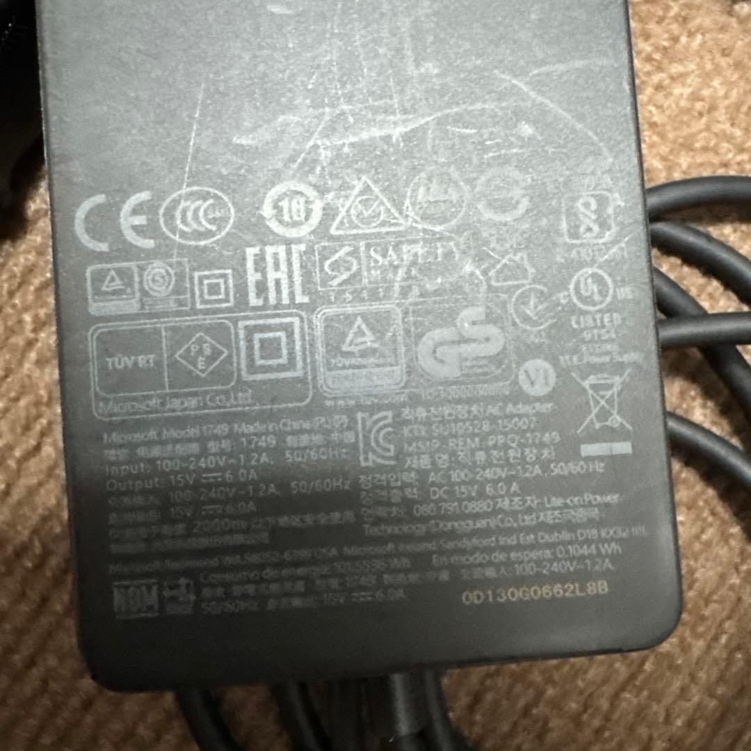 Windowsタブレット本体 Surface Go LTE Advanced KAZ-00032 128GB