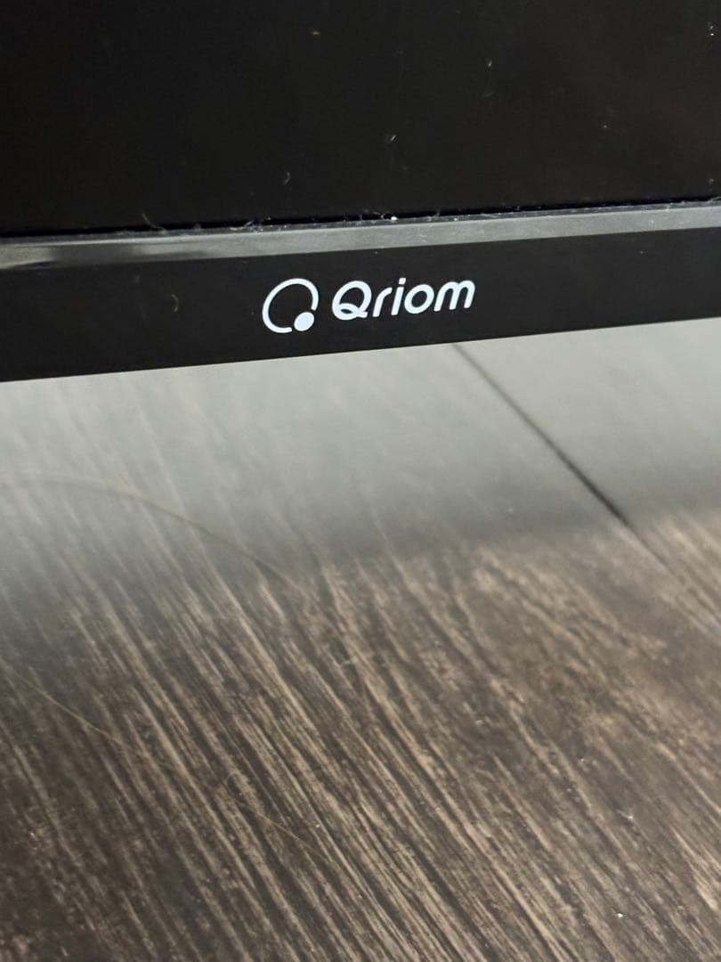 Qriom 液晶テレビ 本体 リモコン付き　40型