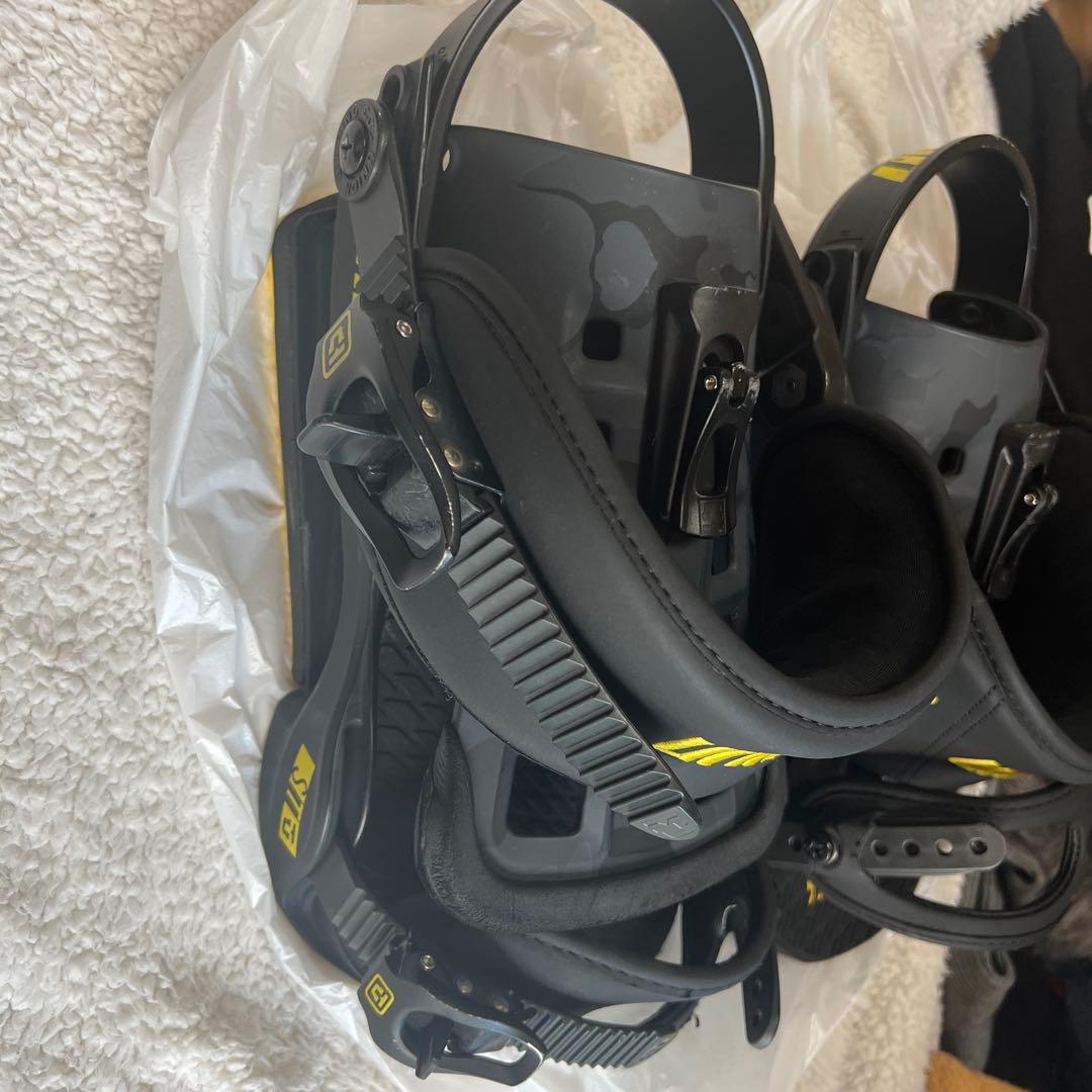 UNION スノーボードビンディング ブラック/イエロー　最終値下げ