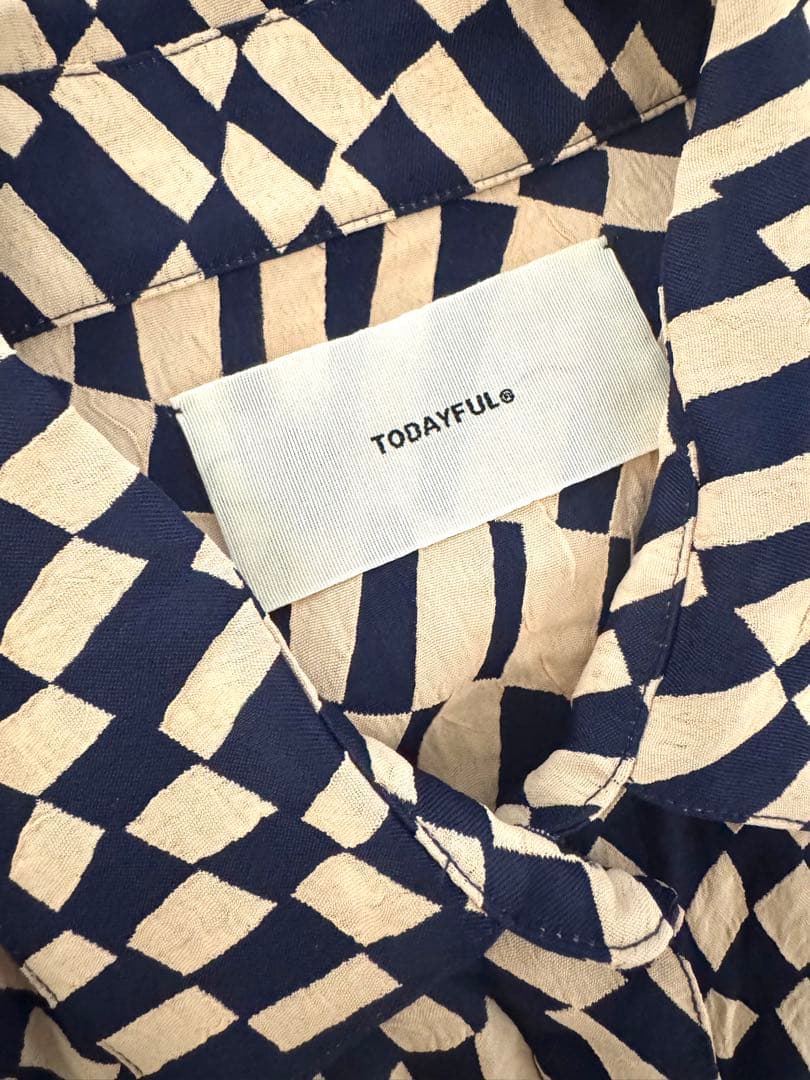 funnyさま専用 新品未使用 TODAYFUL ジオメトリック オーバーシャツ