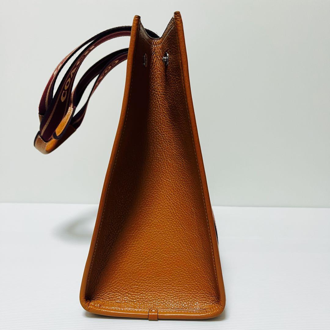 【新品同様】COACH コーチラージ スミス トート バッグ CU996