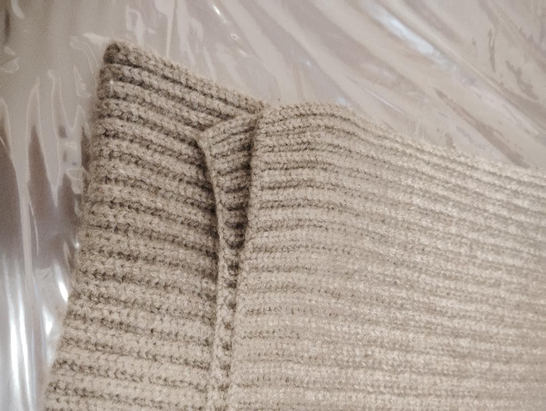 ふ*ん様 LOEWE カシミヤ リブ編みマフラー ダークベージュ