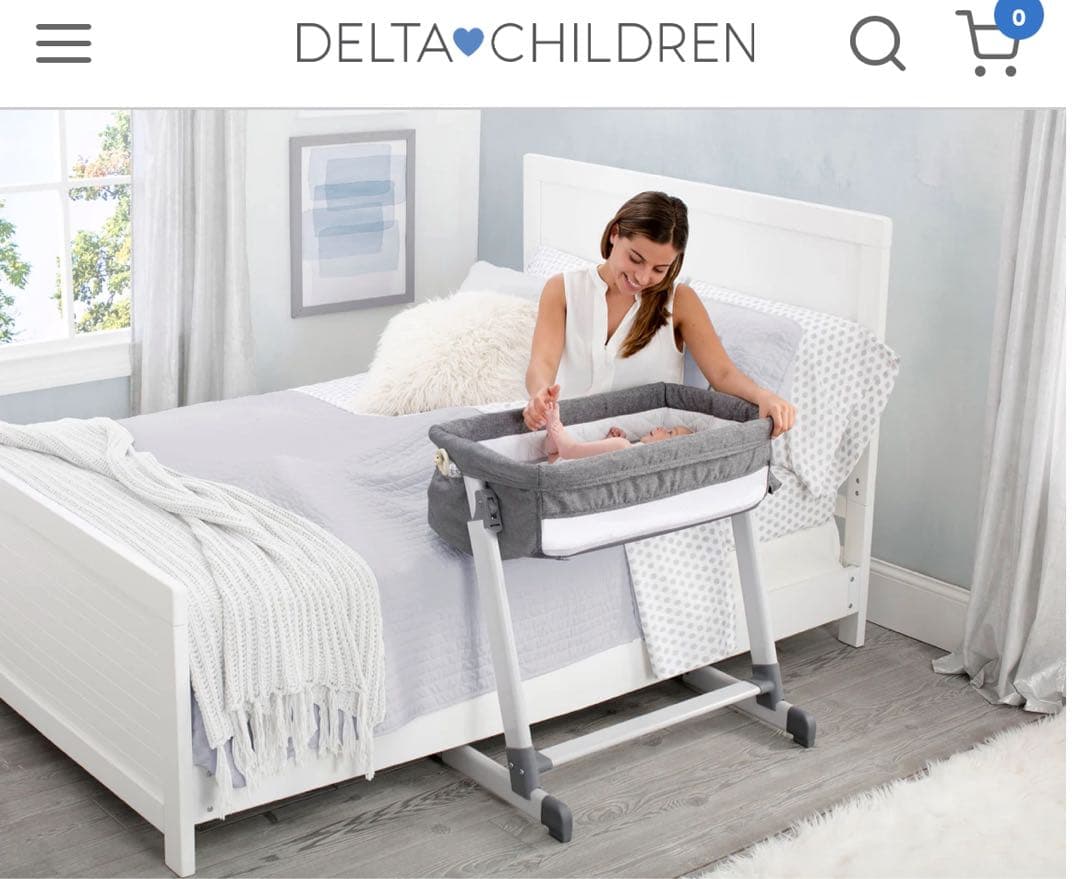 送料込み　匿名配送　Delta Children シモンズ　ベビーベッド