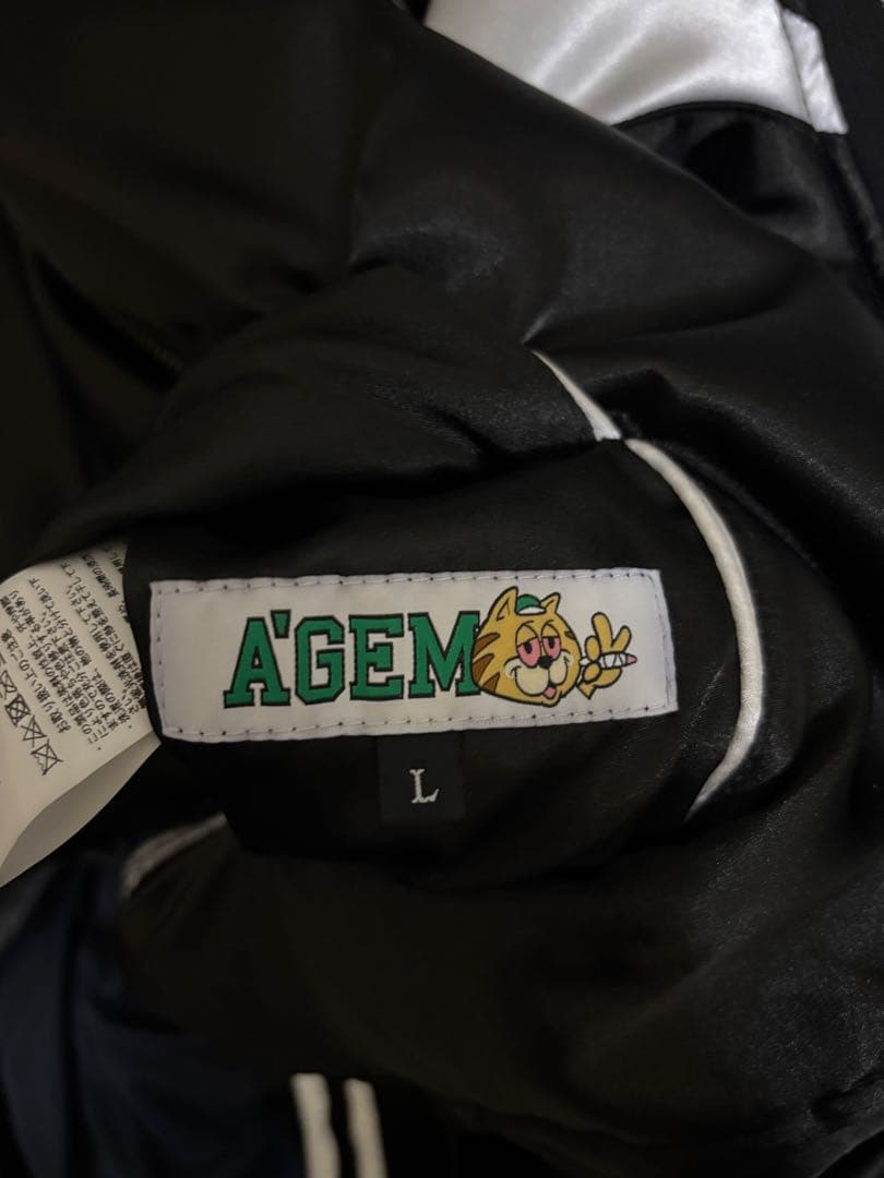 A＇GEM/9 × .kom 『A＇gem/エージェム』 リバーシブルスカジャン