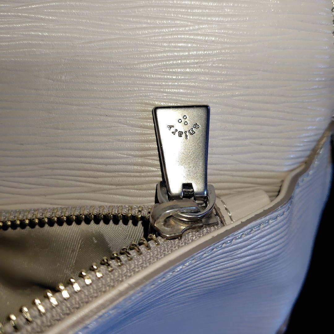 アニアリ　aniary ボディバッグ