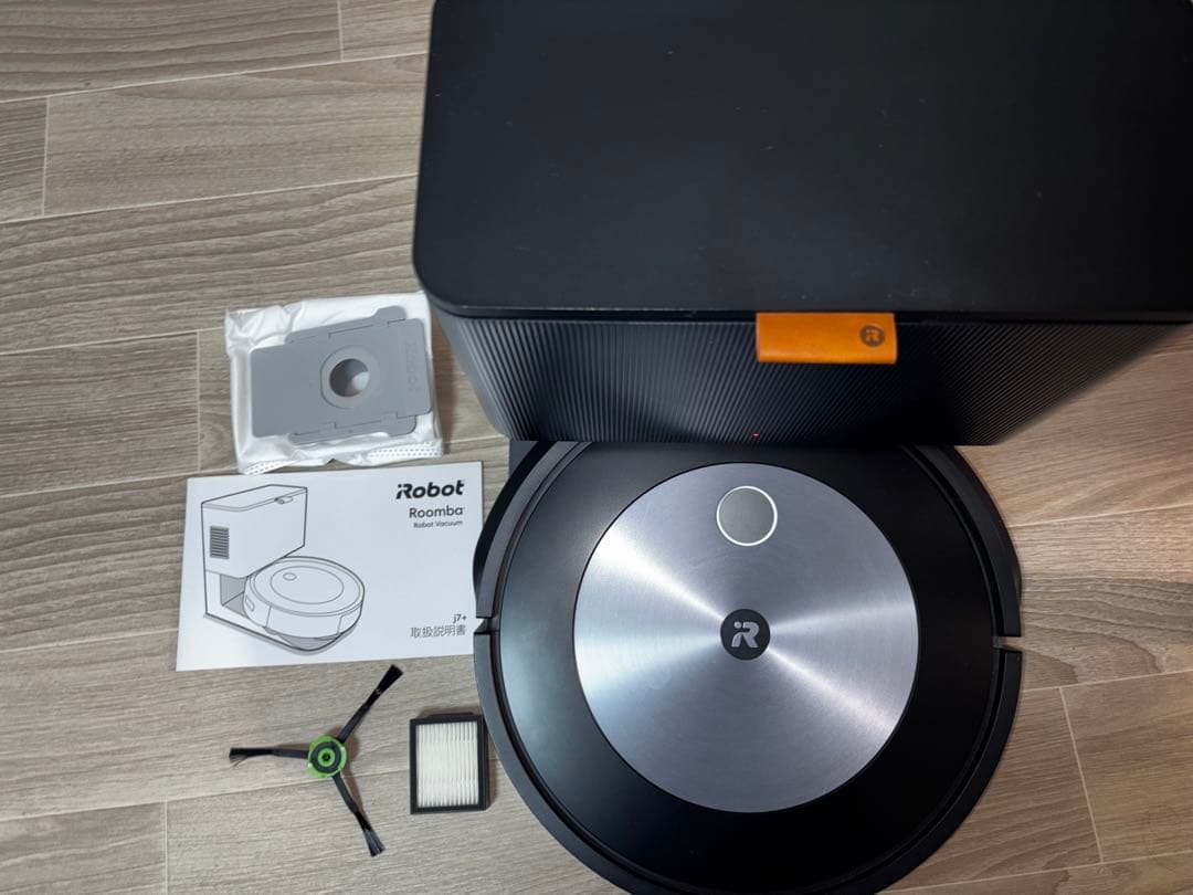 【極美品】iRobot ルンバ j7+ Clean Base付属 自動ゴミ収集