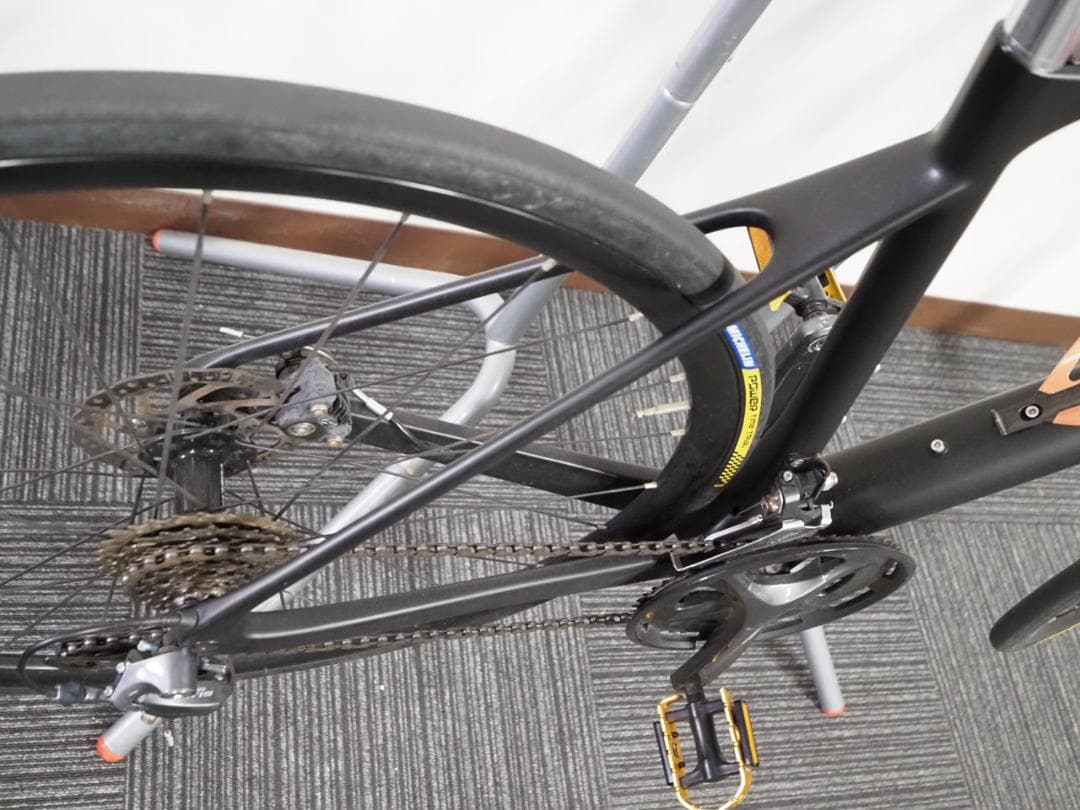 走行50キロ 毘沙 ５号 M カーボンフレーム ディスクブレーキ エアロスポーク