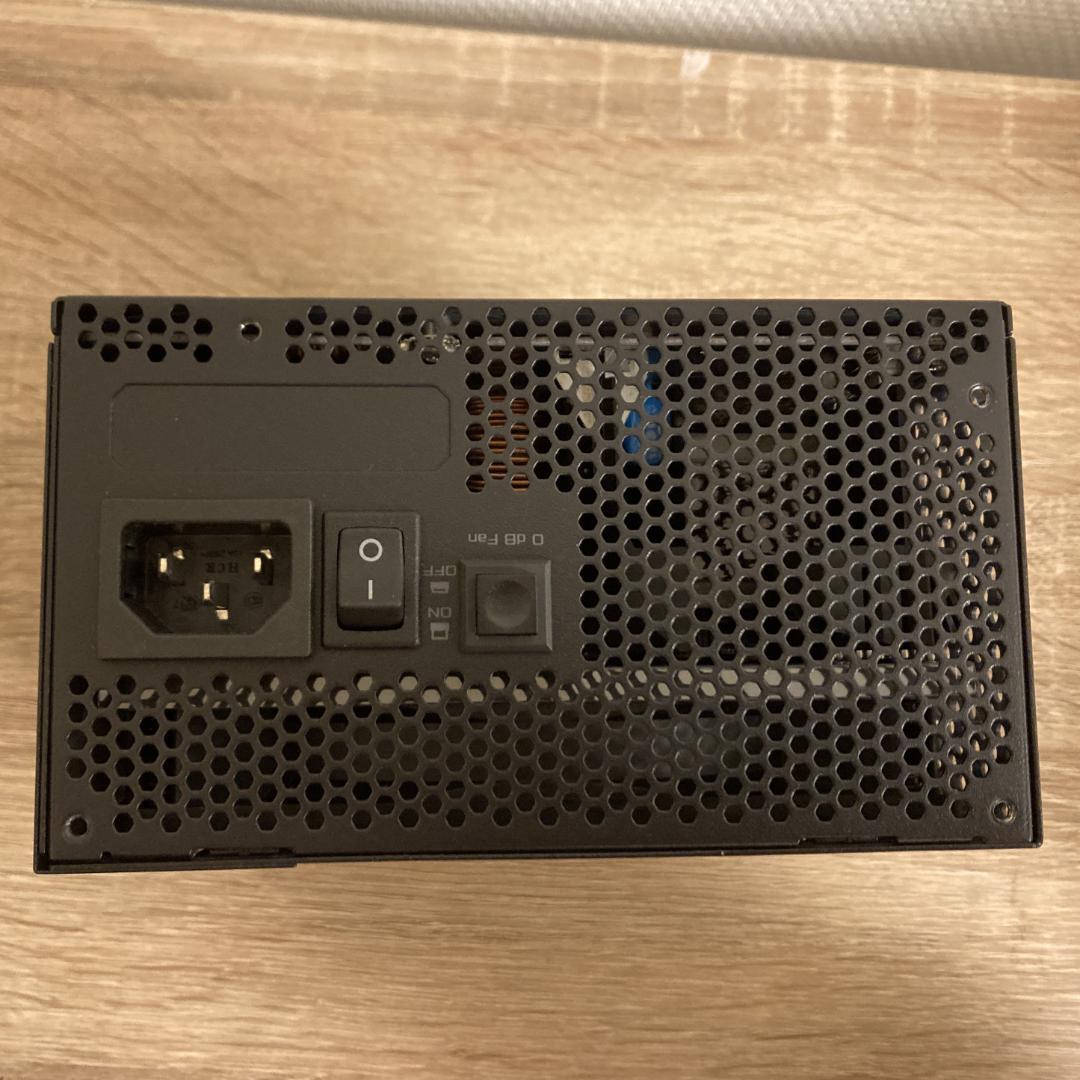 【使用5ヶ月】ASUS ROG Strix 1000W 80Plus Gold