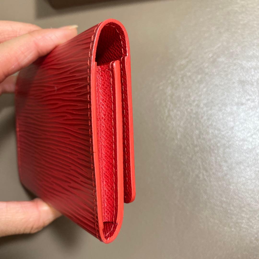 美品⭐︎Louis Vuitton エピレザー 名刺入れ 赤