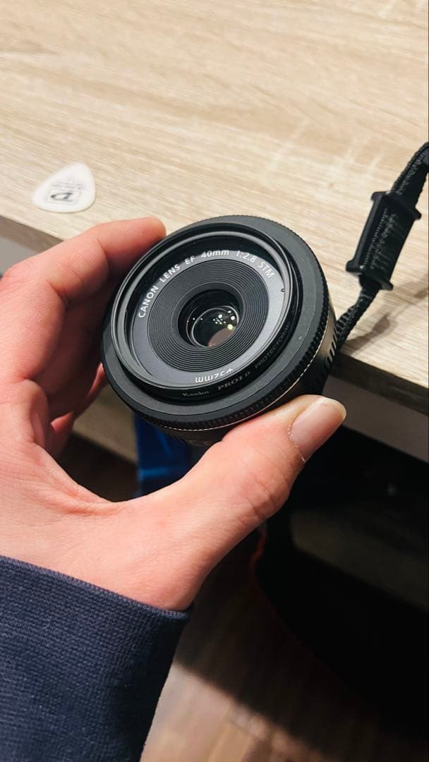 最終値下げ！Canon 6D mark2 美品　ef40mm f2.8単焦点