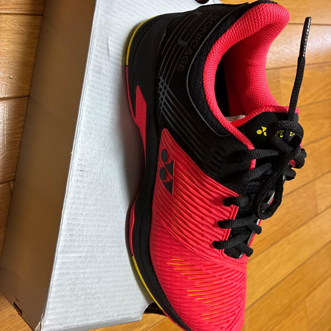 テニスシューズ　オムニクレー　YONEX 新品未使用　25.0