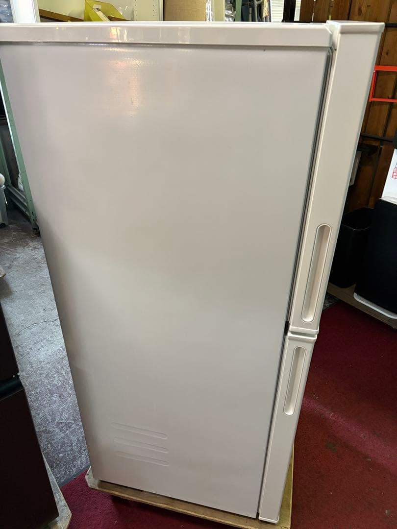 ツインバード　２ドア冷蔵庫　2022年モデル　146ℓ　HR-F915