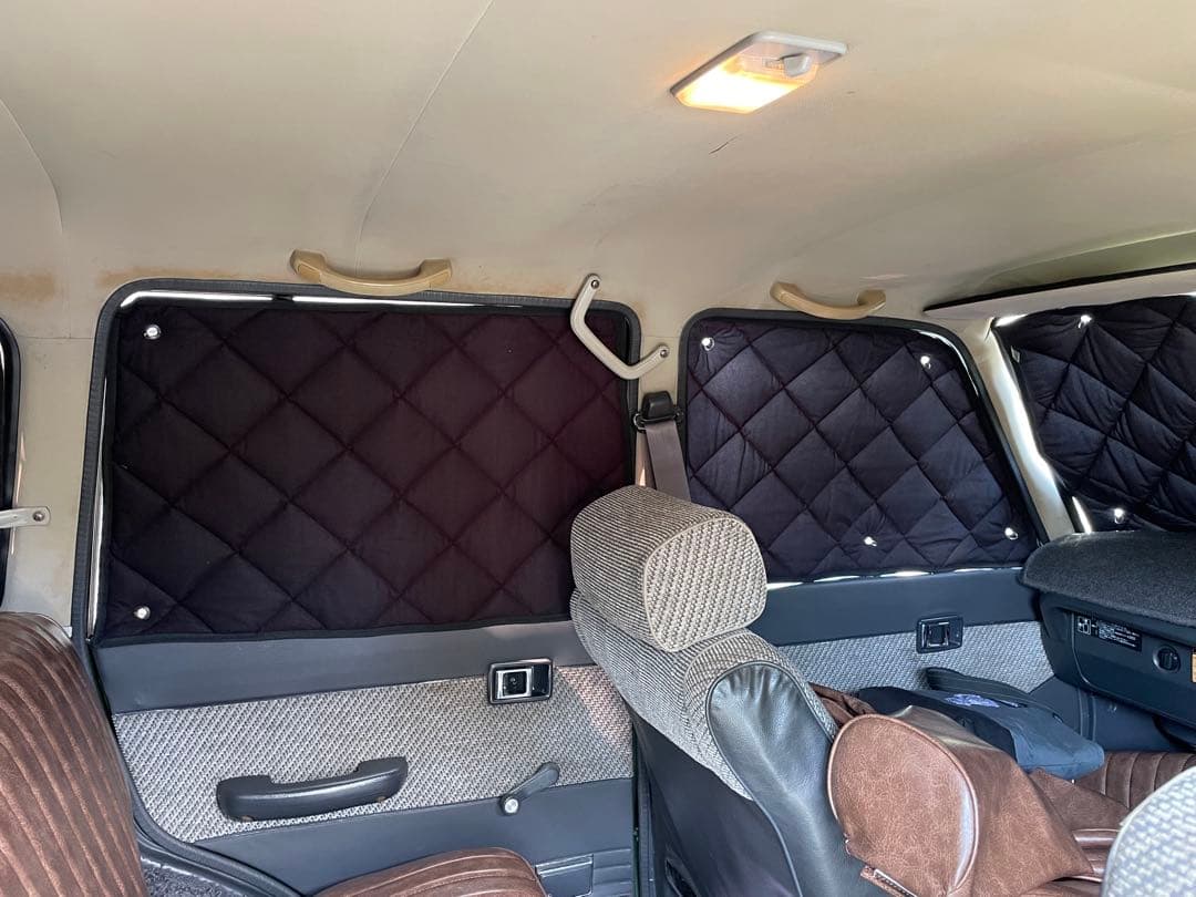 ランクル60 サンシェード　一台分　ブラッキー／ブラック　観音開き