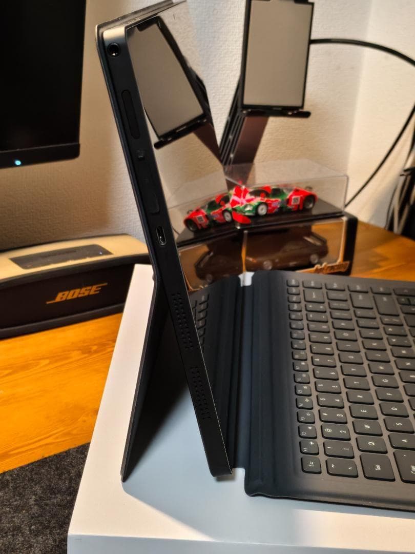 MINISFORUM V3 タブレットPC Ryzen 7 8840U 32GB