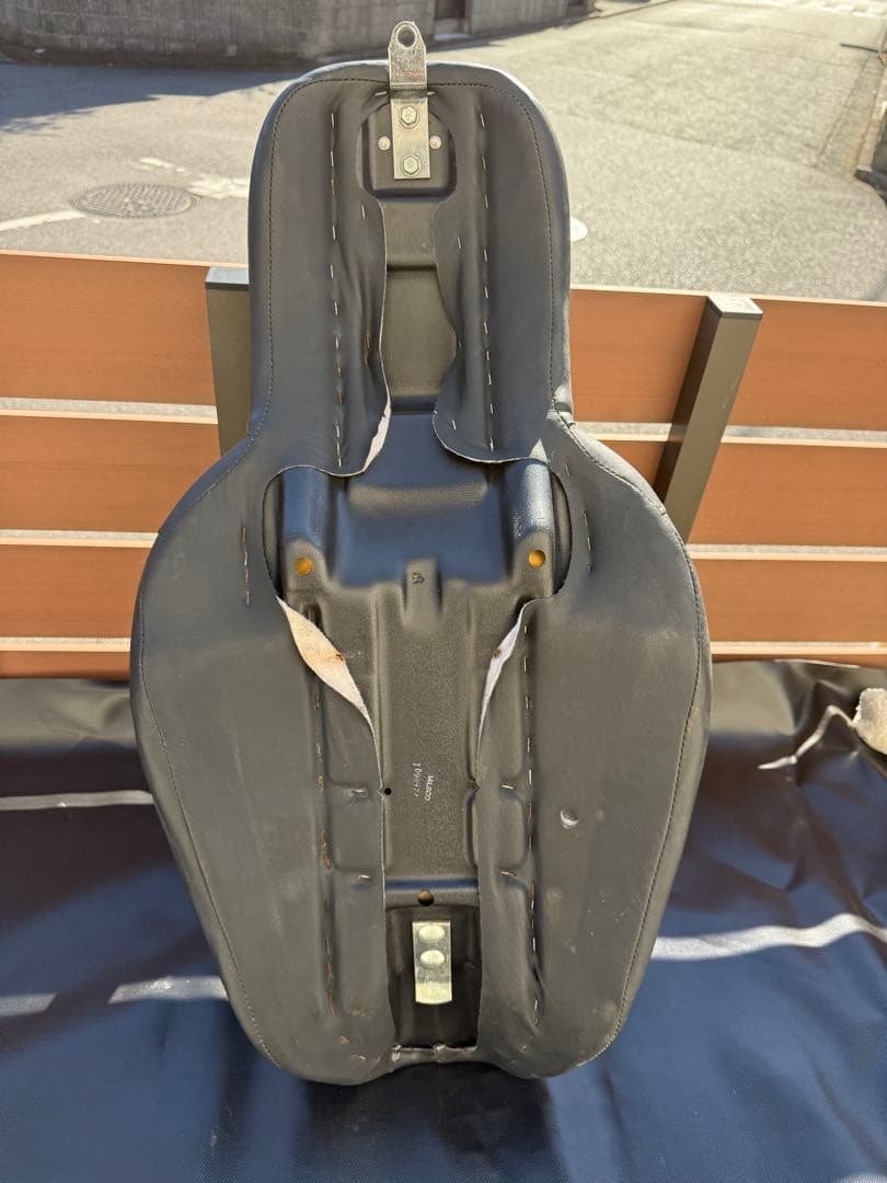 ハーレー　FXDL 純正シート　ダイナ　EVO