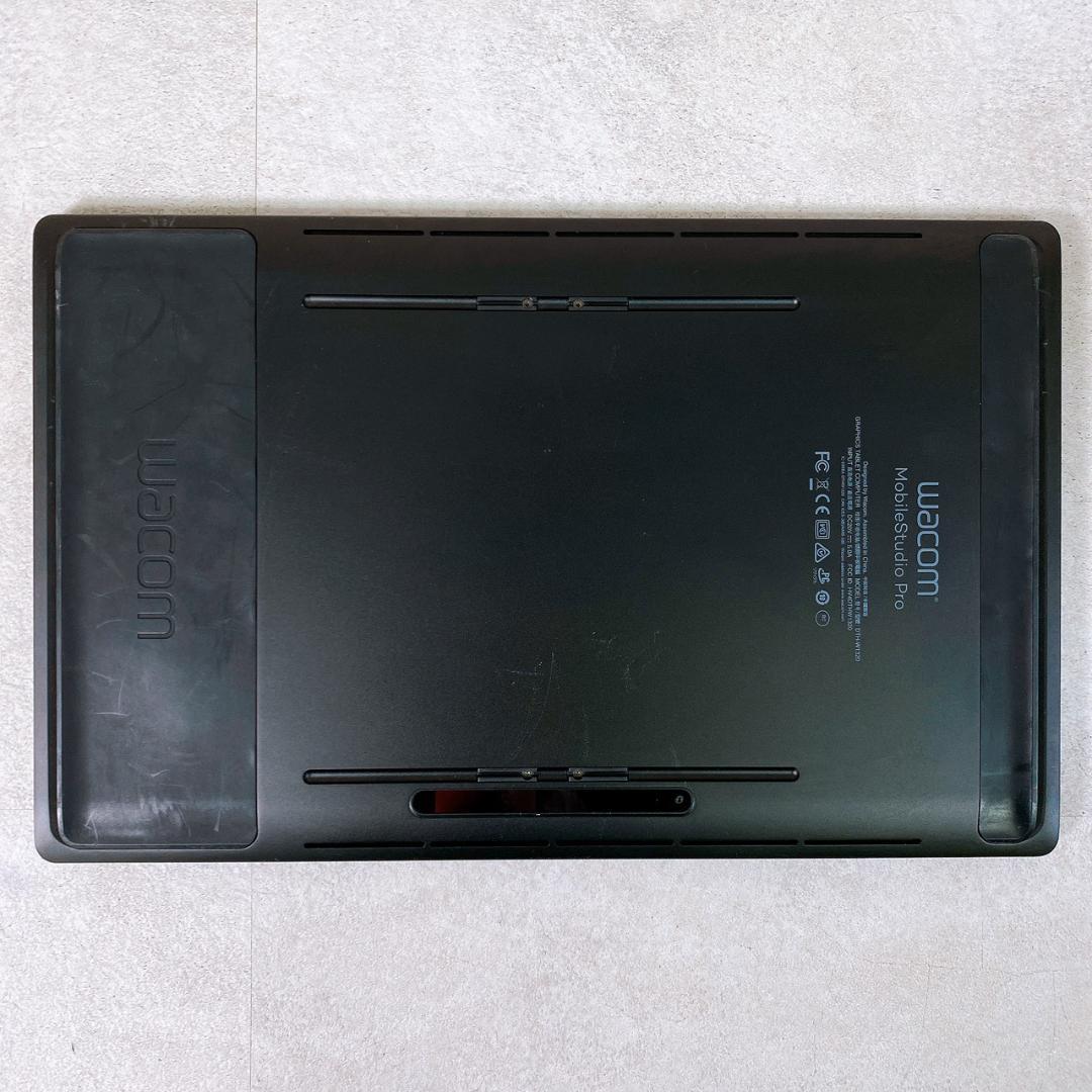 Wacom MobileStudio Pro 13（DTH-W1320）液タブ