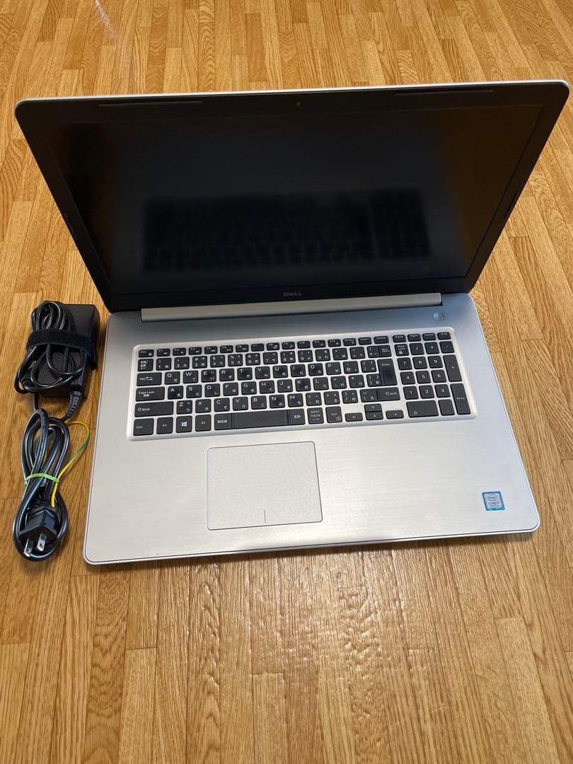 DELL/大画面17.3型/第8世代 Corei7/メモリ32GB/新品SSD