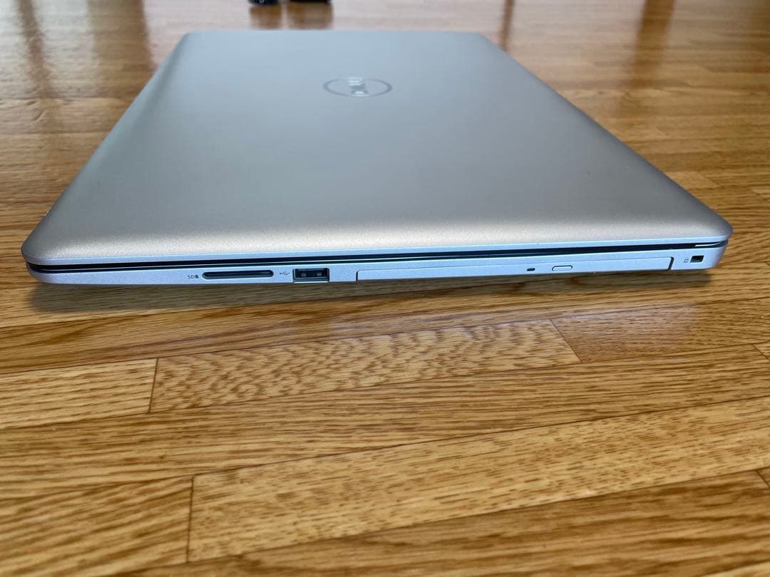 DELL/大画面17.3型/第8世代 Corei7/メモリ32GB/新品SSD