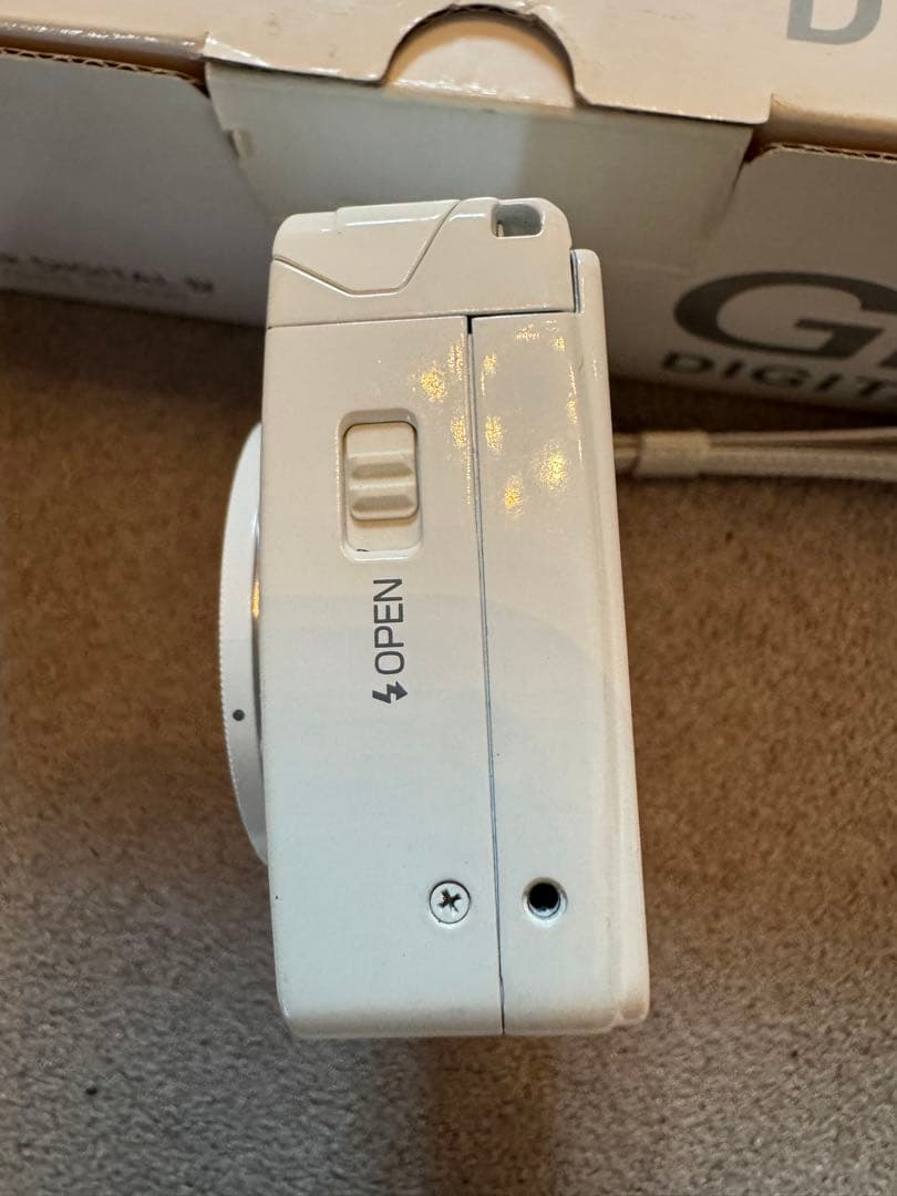 GRデジタルⅣホワイトエディション超美品。 希少！