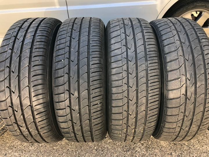 イプサム　セット　16インチ　205/60R16 TOYO MPZ トランパス