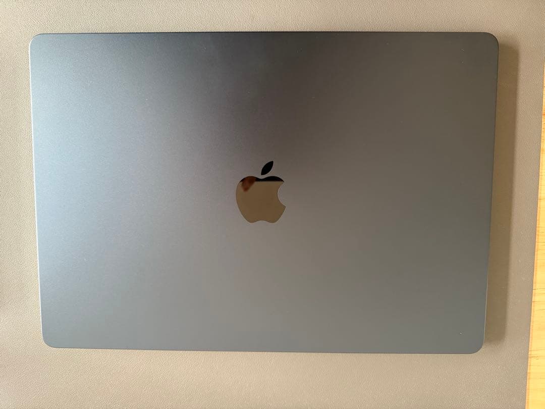Apple MacBook air M2 15インチ 極美品 オマケ付き