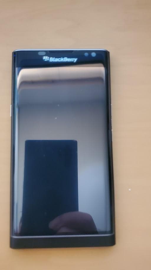 美品 BlackBerry PRIV　スライド式キーボードスマホ　ブラックベリー